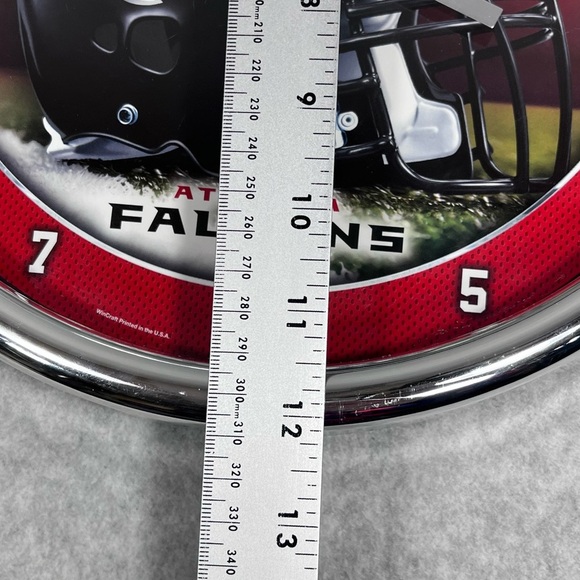 Atlanta Falcons NFL Round 12" Chrome Clock Wincraft Football Decor Man Cave - Picture 9 of 10